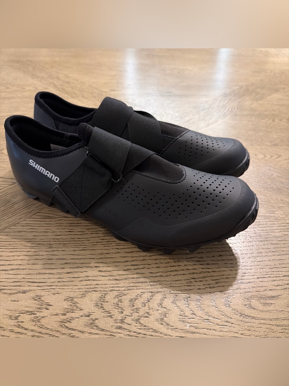 SHIMANO SH-MX100 Multi-Use Off-Road Cycling Shoe, Size 10.5